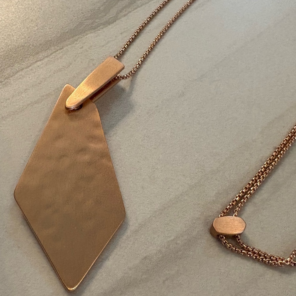 Kendra Scott Brenton Rose Gold Necklace